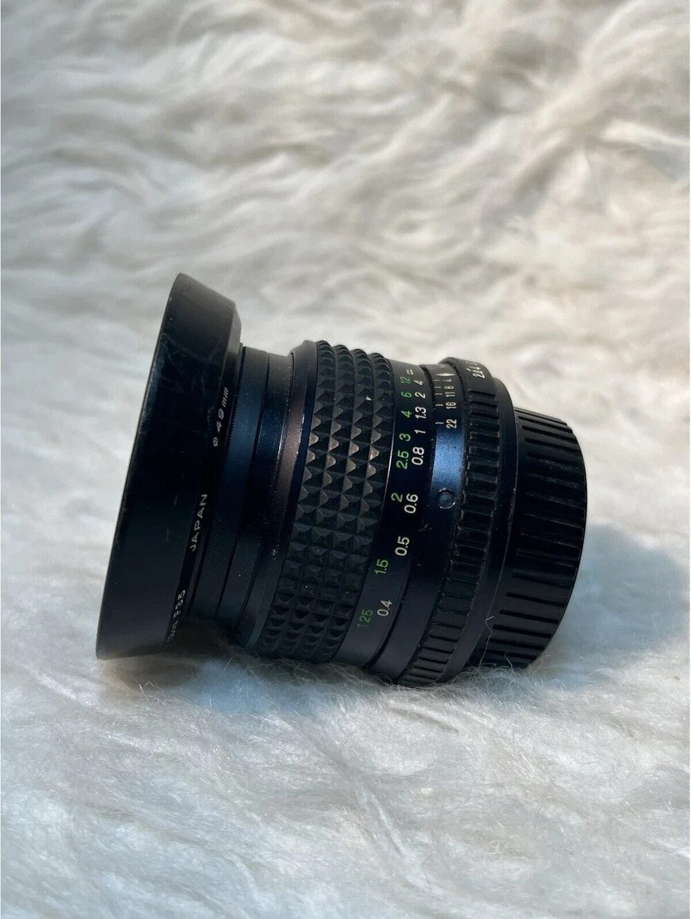 Minolta MD W.Rokkor-X 28mm f/2.8 Wide Angle Manual Focus Lens